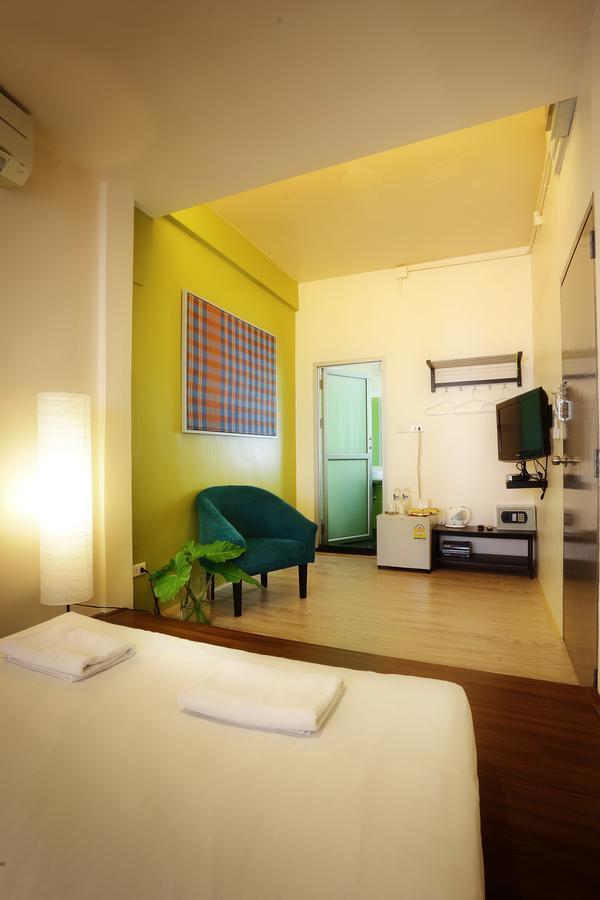 Baan Saladaeng Boutique Guesthouse Bangkok Esterno foto